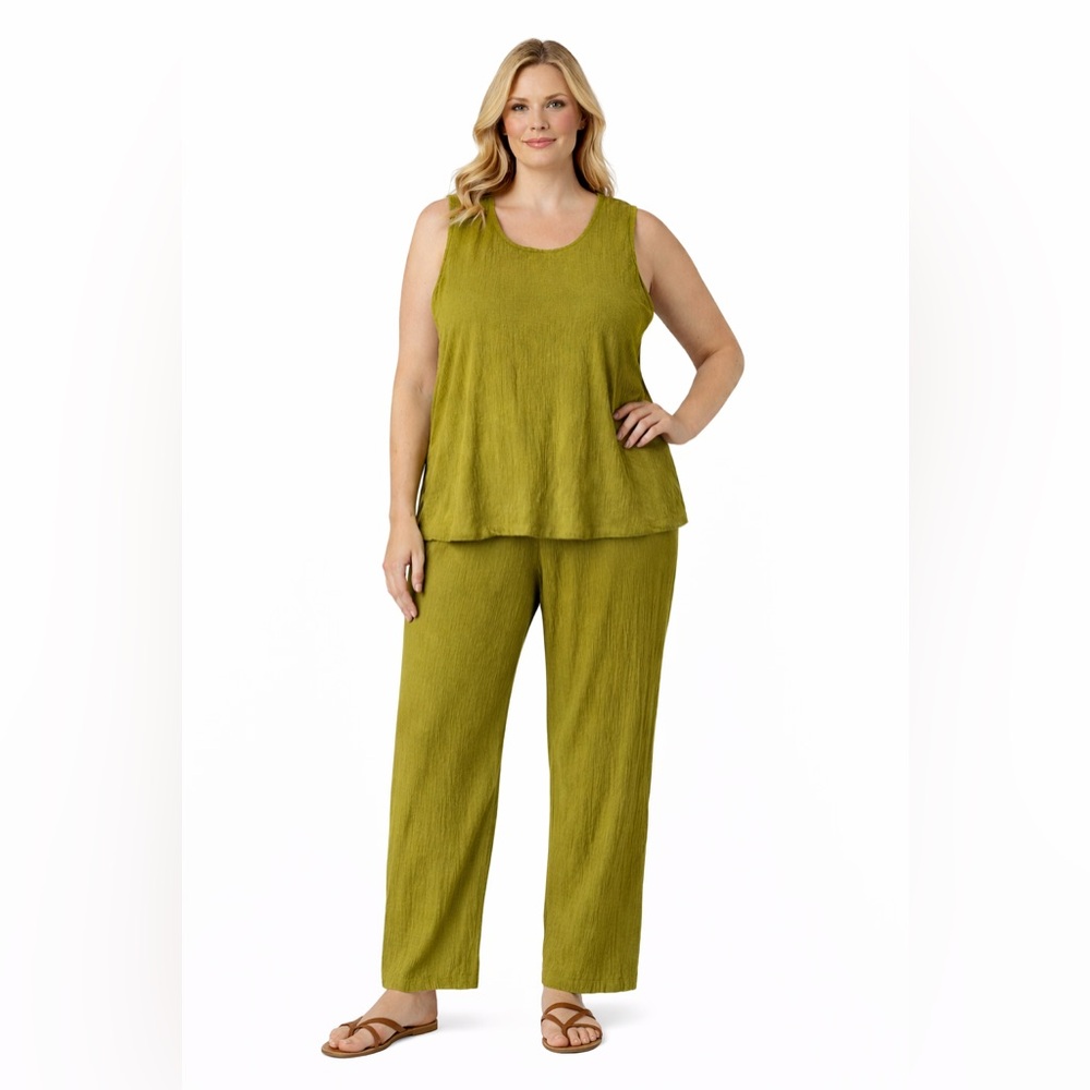 Ulla Popken Womenโs 2-Piece Sleeveless Top & Pants Set Olive Green Size 20/22